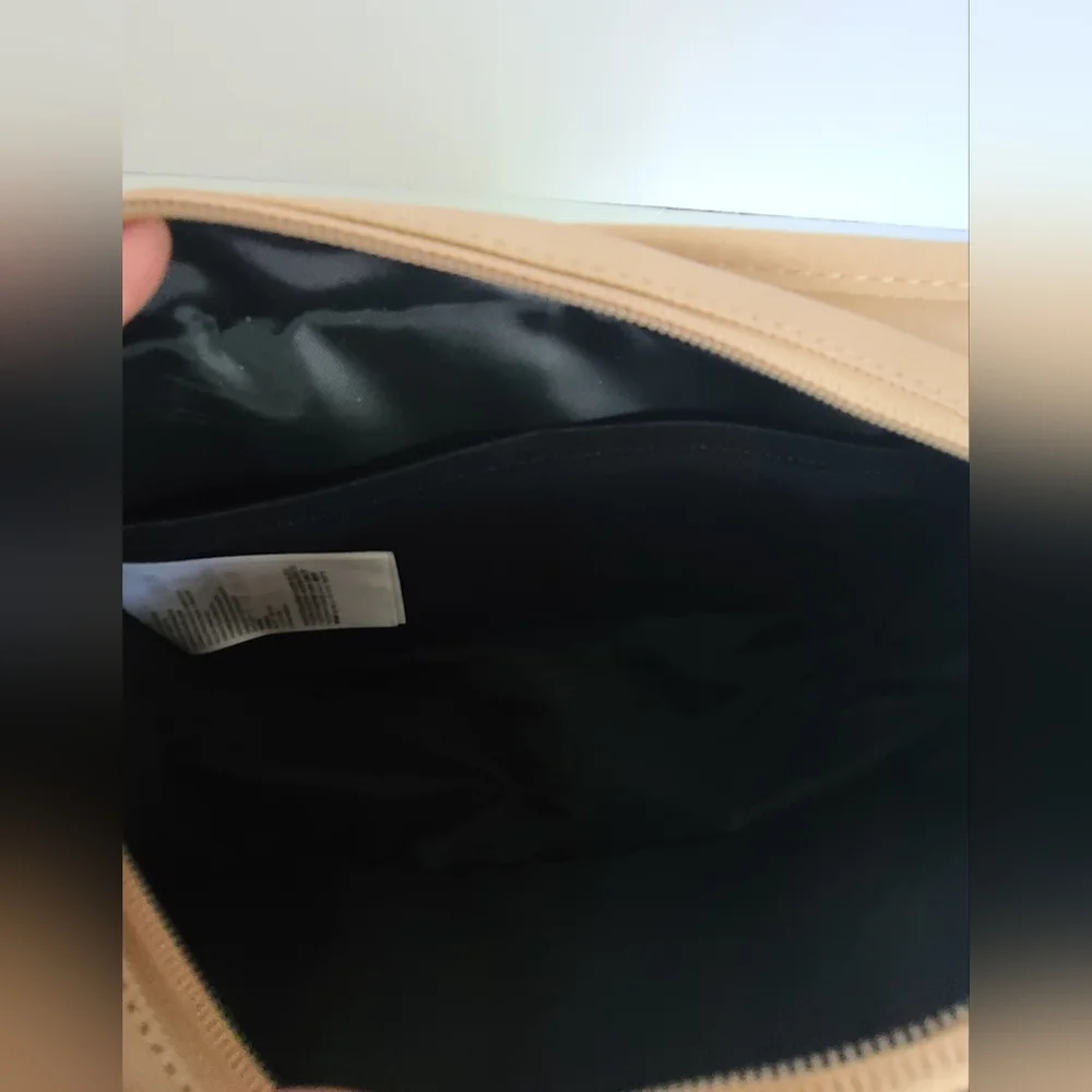 Air Jordan Travel Bag Clutch Toiletry Tan